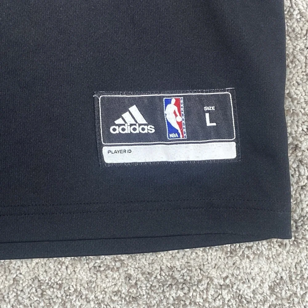 Kobe Bryant Adidas Jersey Mans Large Los Angeles Lakers 24 Mamba 7818A NBA